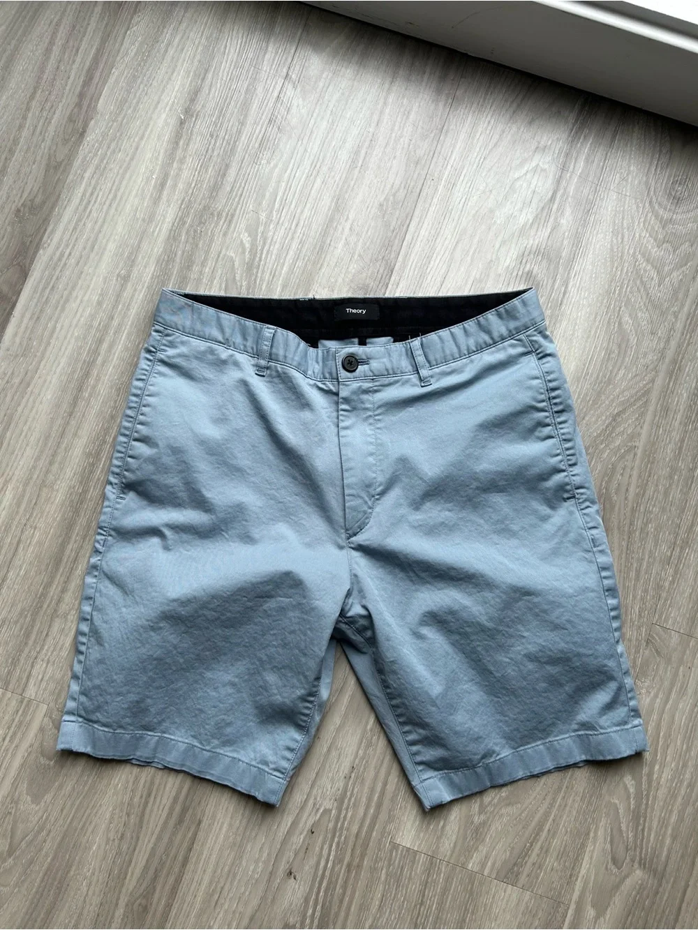 Theory | Sky Blue Flat-Front Stretch Cotton Shorts (31